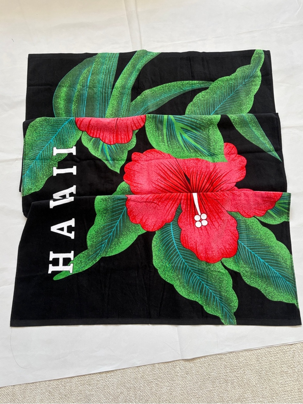 Hibiscus Print Black Beach Towel with Red Flower